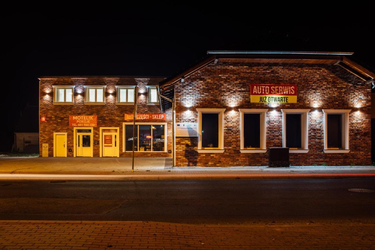 Motelik Janowski Szprotawa Buitenkant foto